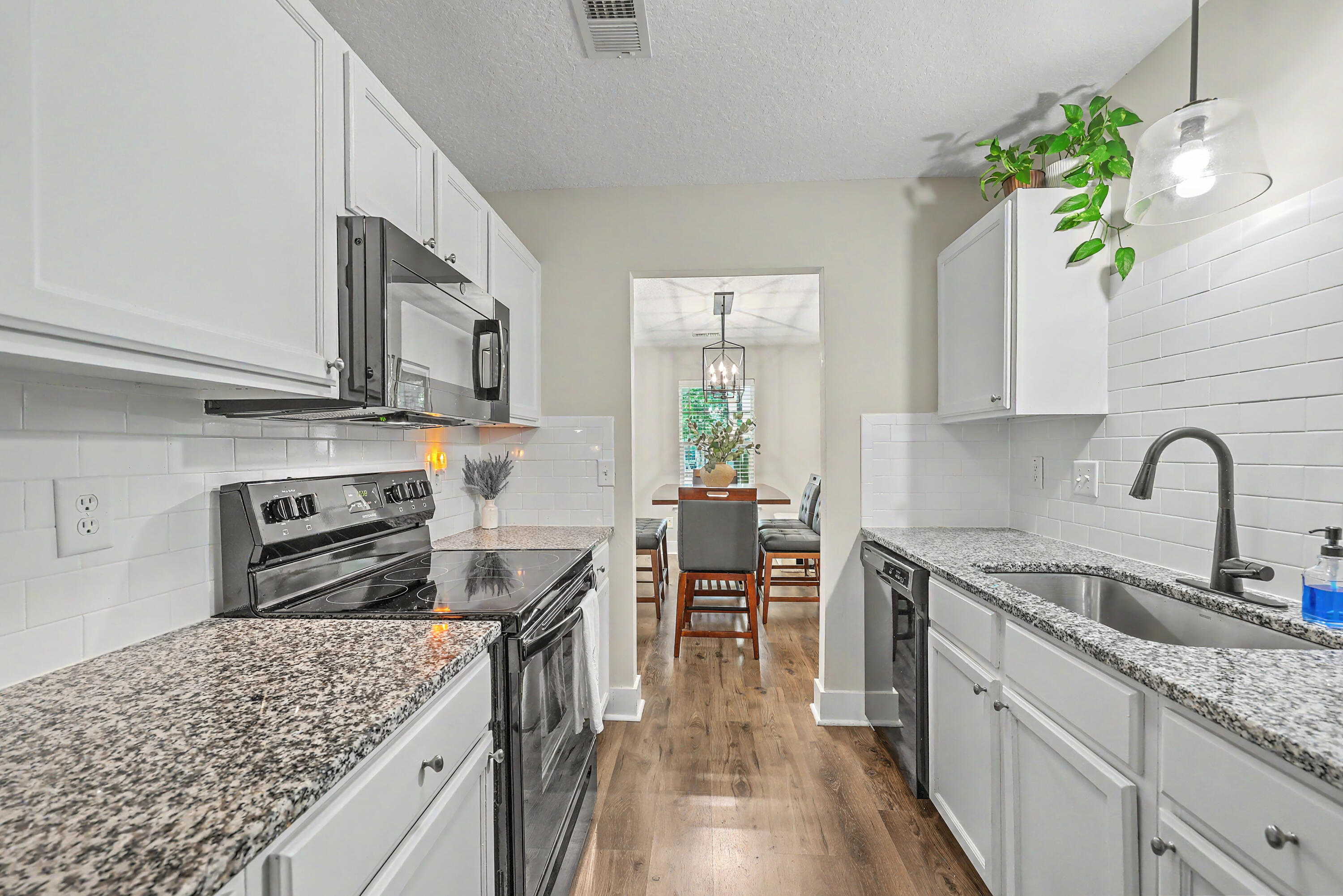 7868 Montview Road North Charleston, SC 29418 - Photo 3 of 46 7868 Montview_Kitchen 4