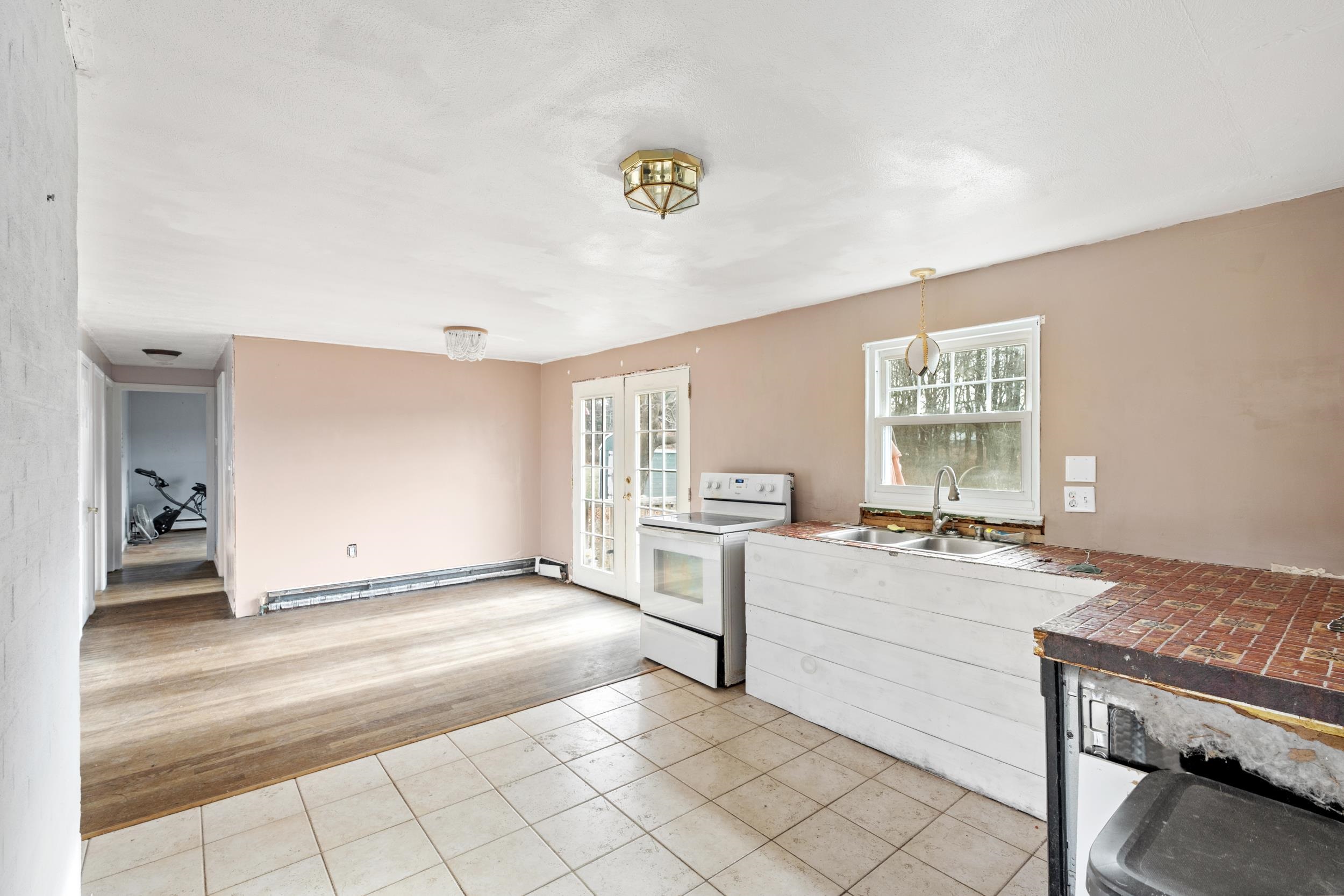 18 Pearson Drive Dover, NH 03820 - Photo 9 of 20