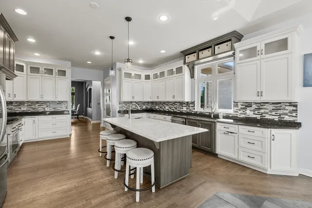 $860,000 | 215 Slalom Court, Minooka, IL 60447