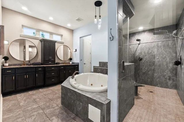 $860,000 | 215 Slalom Court, Minooka, IL 60447