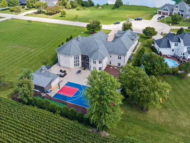 $860,000 | 215 Slalom Court, Minooka, IL 60447