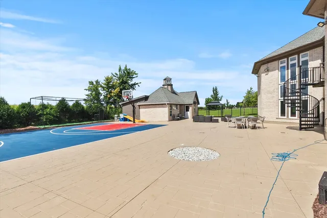 $860,000 | 215 Slalom Court, Minooka, IL 60447