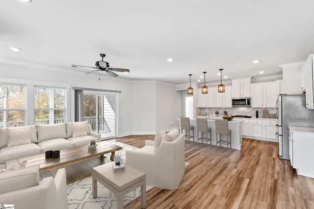 $709,500 | 428 Combahee Court, Greer, SC 29651