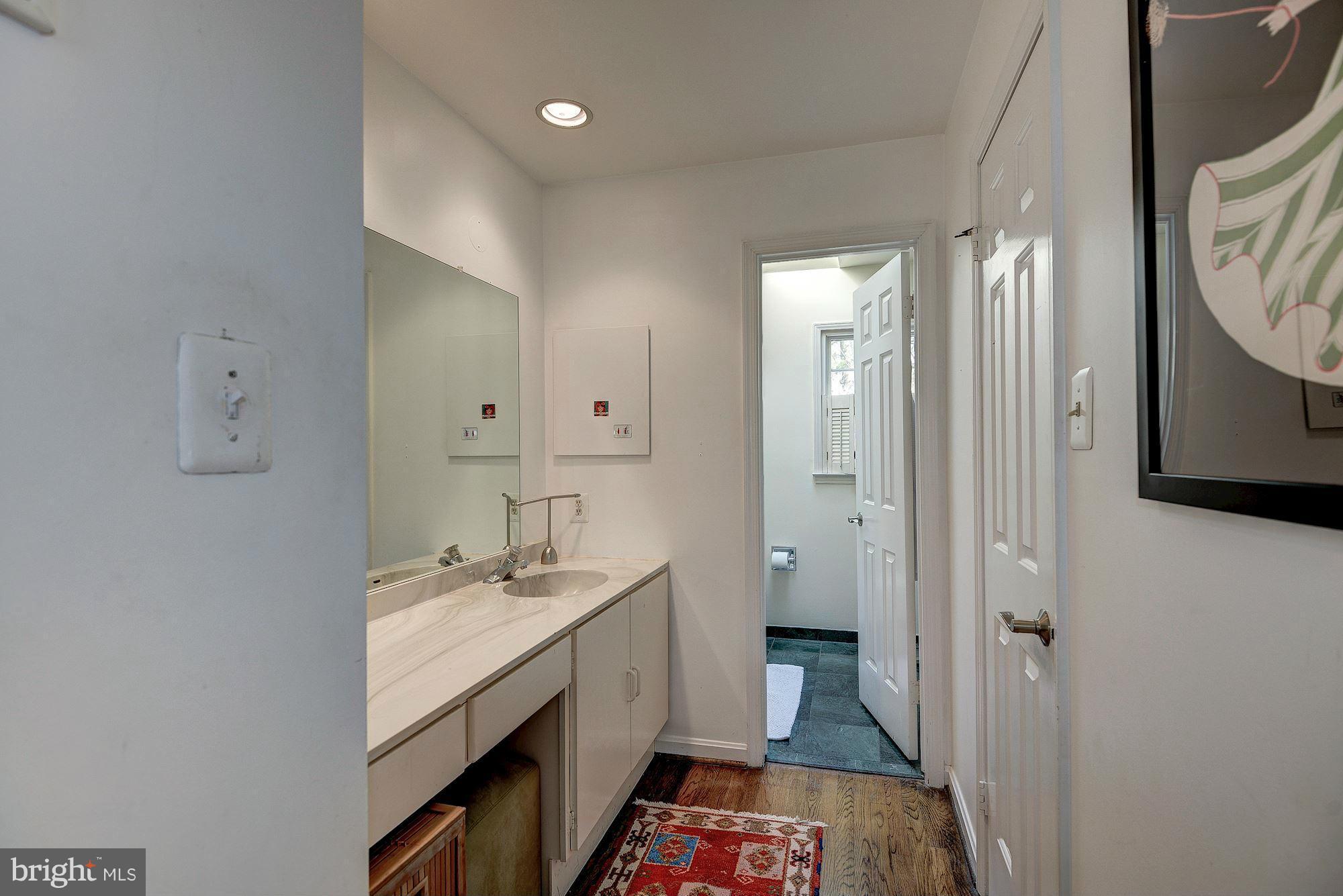 5827 Bent Twig Road McLean, VA 22101 - Photo 28 of 30 Bath