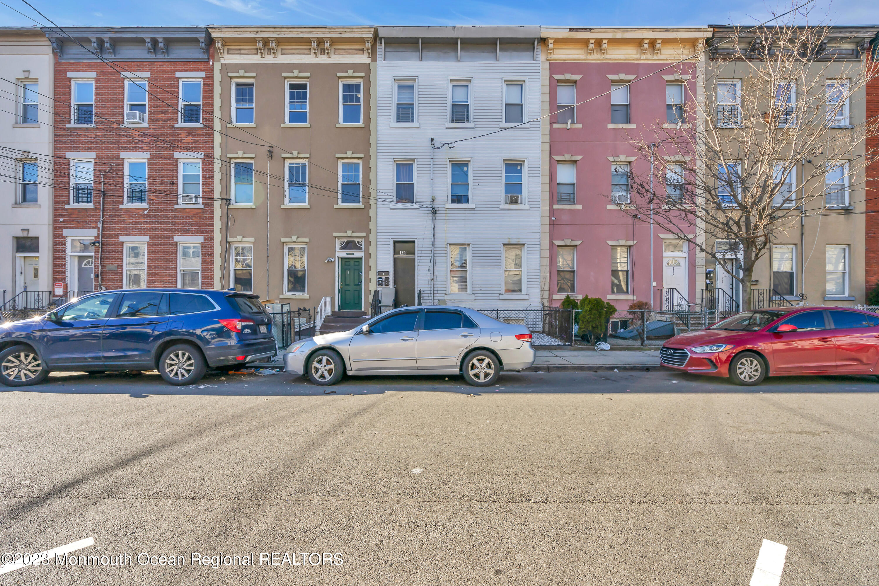 136 Ripley Place Elizabeth, NJ 07206 - Photo 1 of 13 004_dsc04501