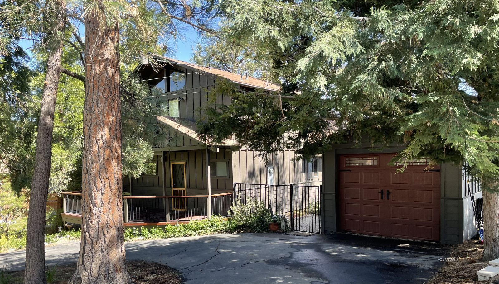 53155 Double View Drive Idyllwild, CA 92549 - Photo 3 of 47 House View From the Front