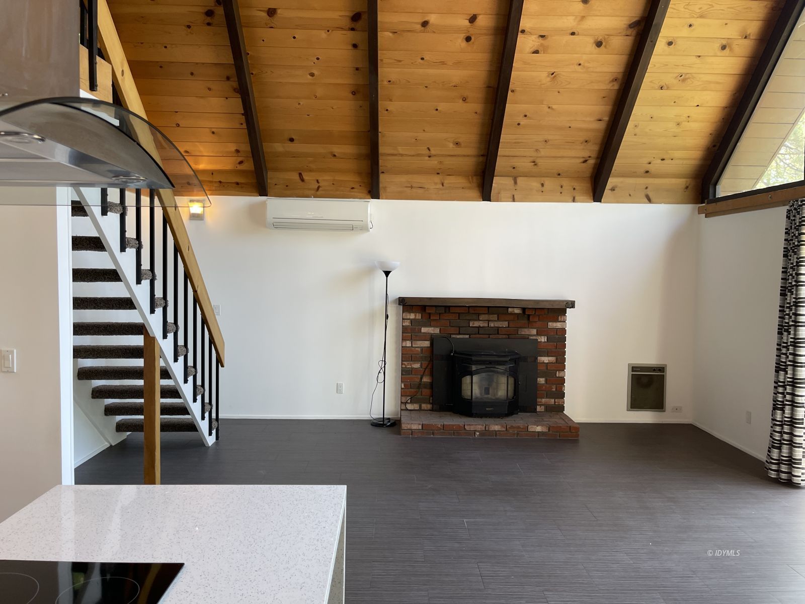 53155 Double View Drive Idyllwild, CA 92549 - Photo 22 of 47 Fireplace with Pellet Stove | Mini-Split