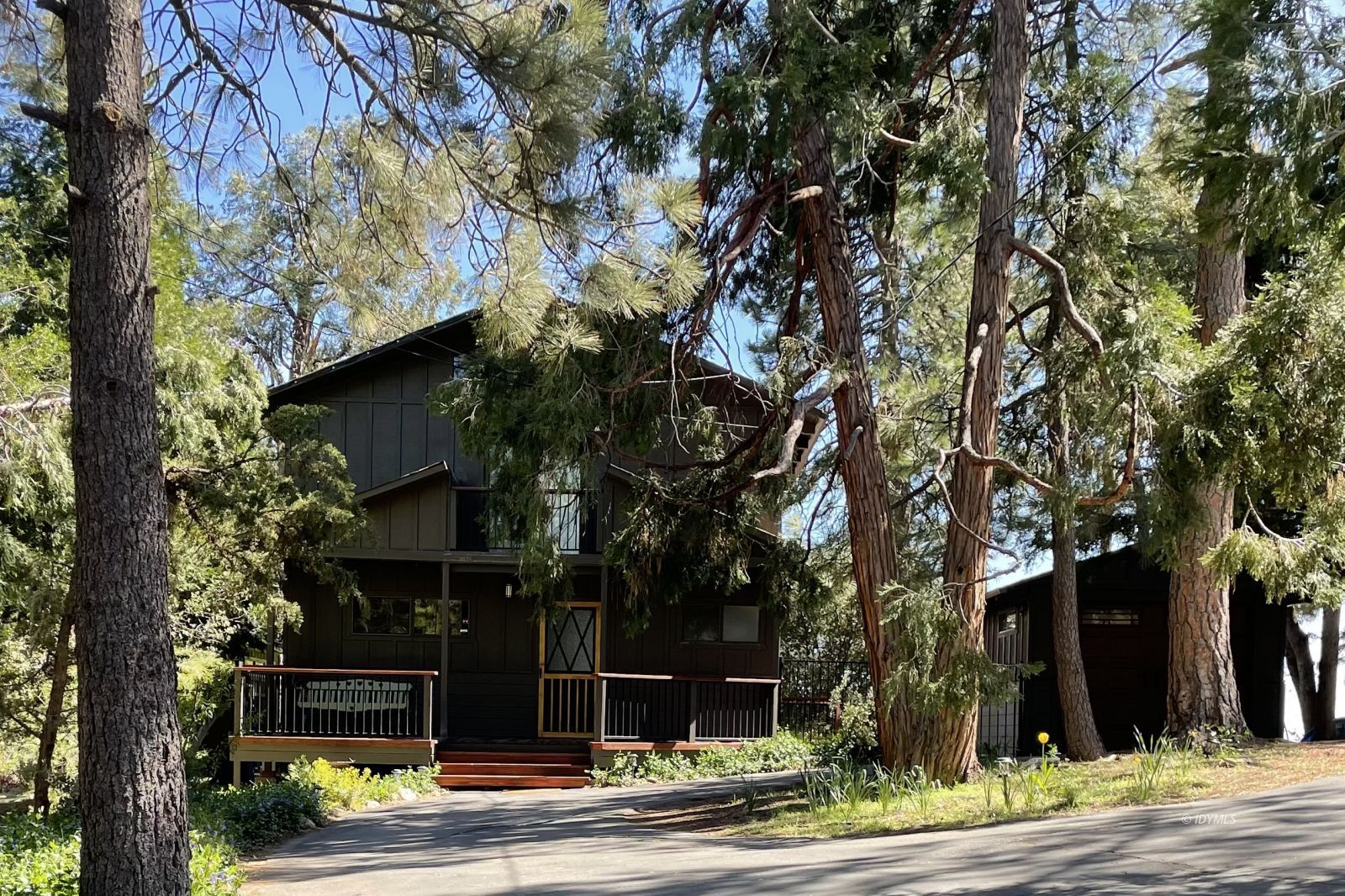 53155 Double View Drive Idyllwild, CA 92549 - Photo 4 of 47 House View From the Front