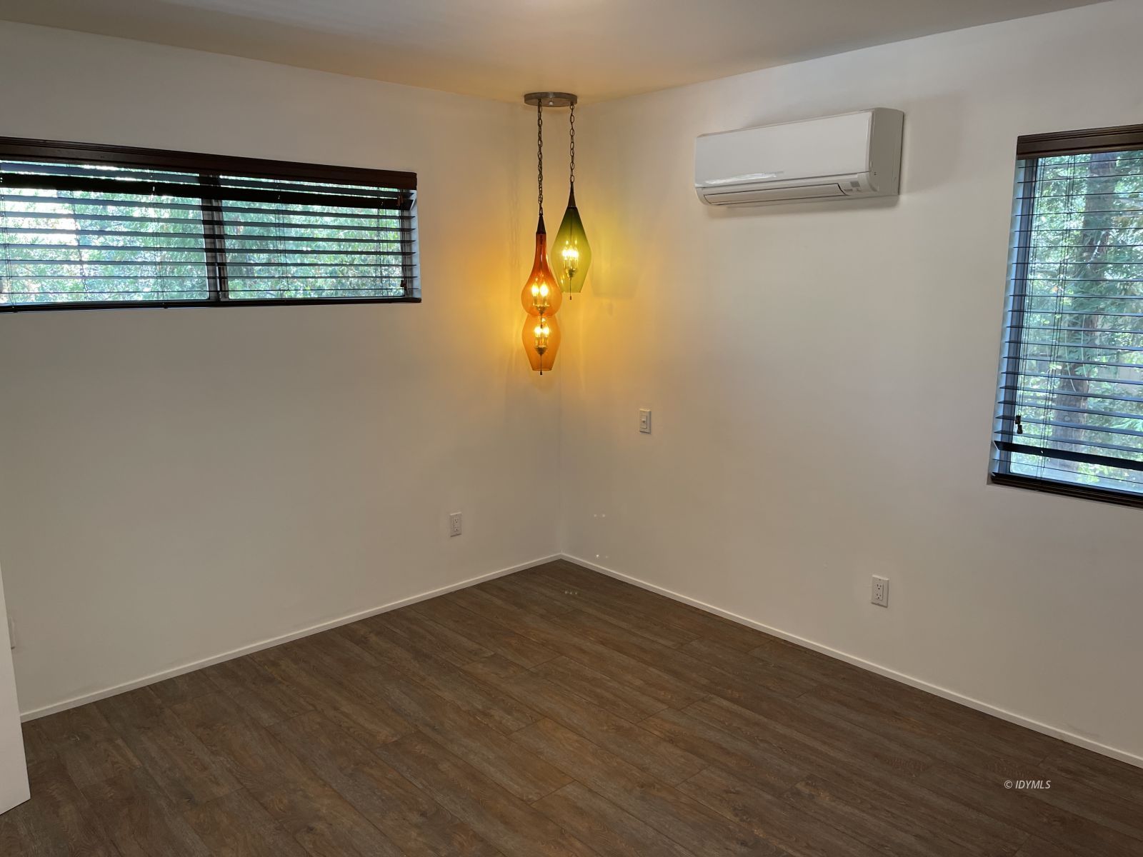 53155 Double View Drive Idyllwild, CA 92549 - Photo 10 of 47 Bedroom (Lower Level) Mini Split System