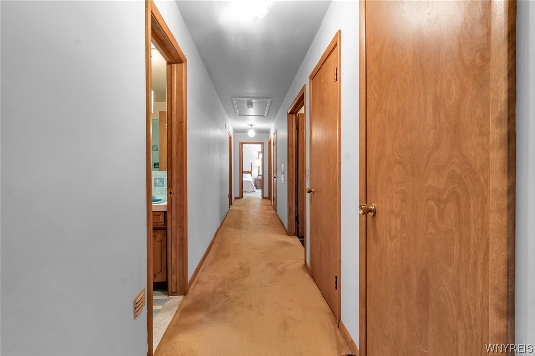 648 Lebrun Road Amherst, NY 14226 - Photo 27 of 50