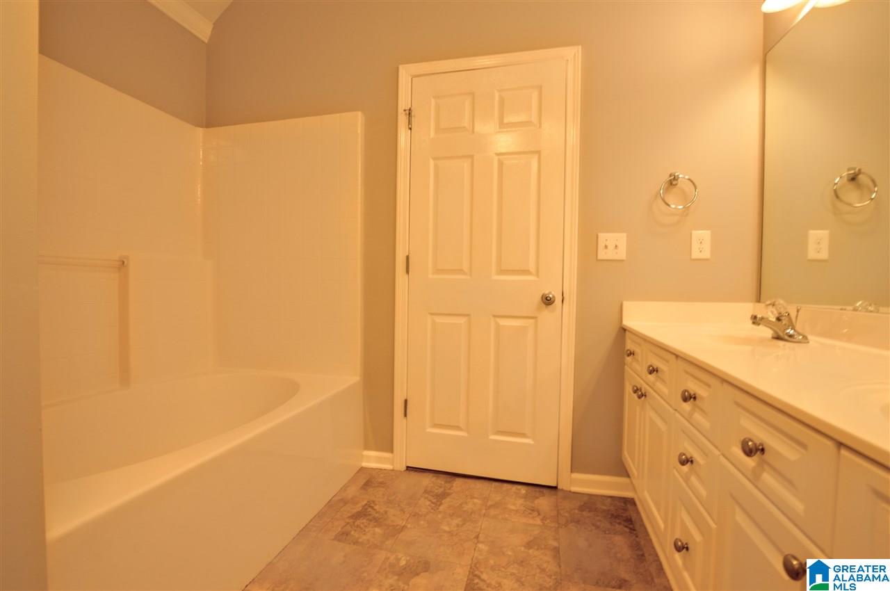 411 Midridge Lane Pelham, AL 35124 - Photo 15 of 23