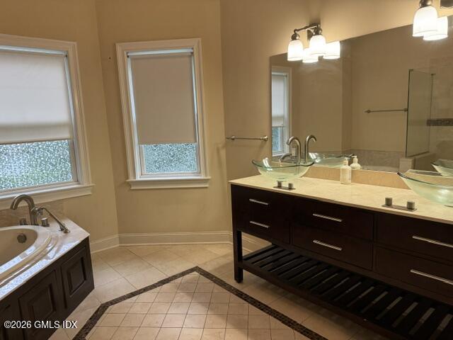 30 Stillview Road Stamford, CT 06902 - Photo 10 of 18 Primary Bath