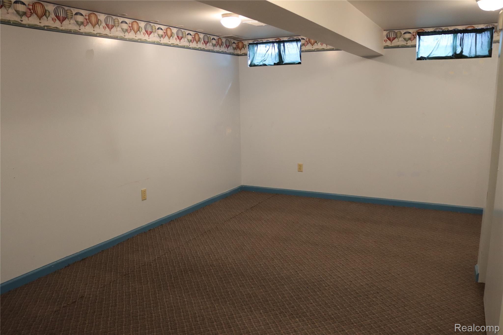 12439 Green Road Goodrich, MI 48438 - Photo 23 of 41 FEF5E87F-D5C7-4DDF-B61B-576092043BFC.jpeg