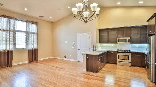 $664,000 | 1408 California Avenue, Unit C, Monrovia, CA 91016