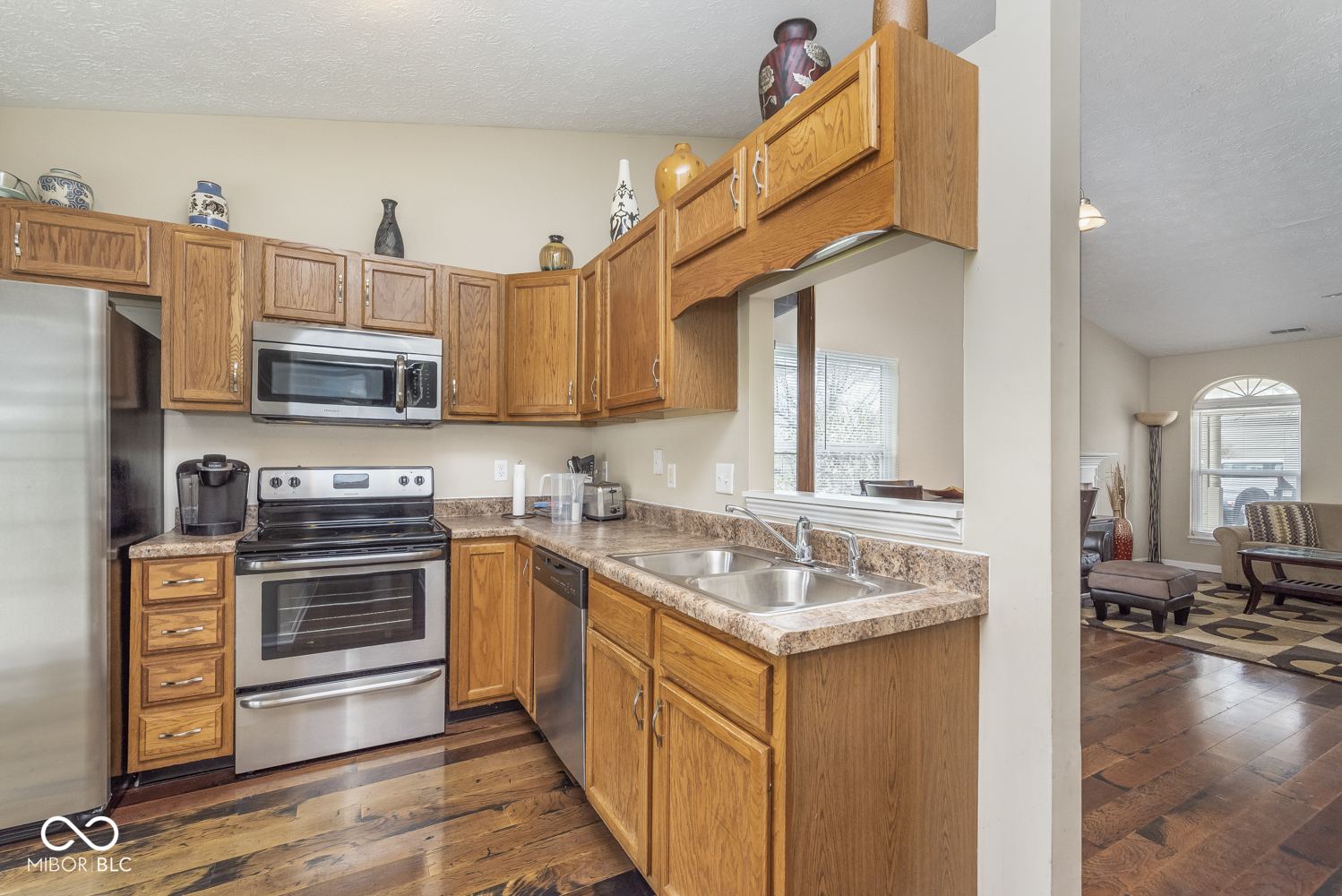 381 Longview Bend Brownsburg, IN 46112 - Photo 12 of 27