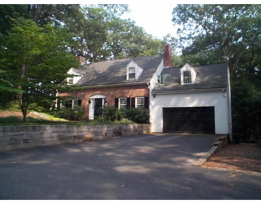 28 Gaskins Road Milton, MA 02186 - Photo 1 of 12 Gallery Image 1