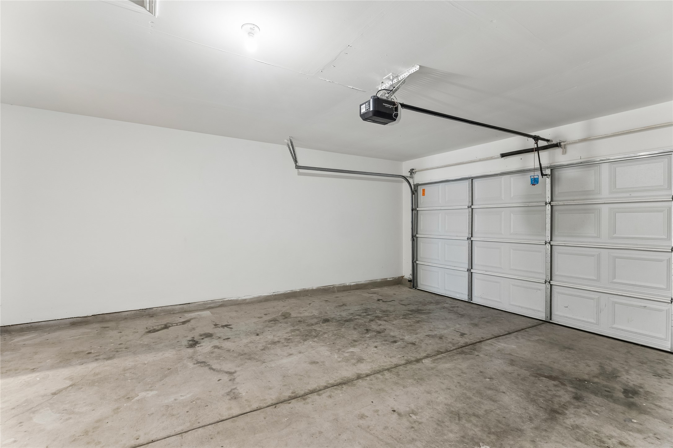 2372 Paradise Ridge Drive Round Rock, TX 78665 - Photo 25 of 40 Ample parking and storage within this clean, spacious garage.