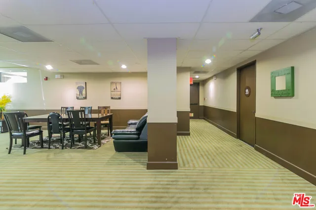 $3,550 | 848 Irolo Street, Unit 105, Los Angeles, CA 90005