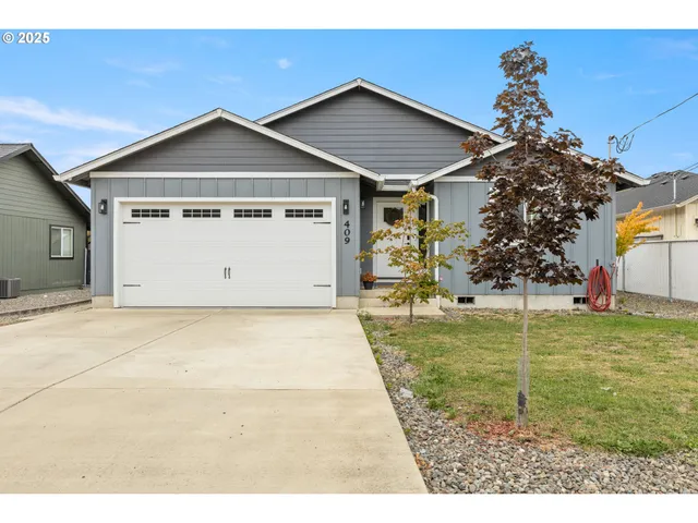 $395,000 | 409 South State Street, Sutherlin, OR 97479