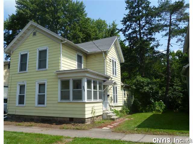 220 Williams Street Oneida, NY 13421 - Photo 1 of 1 Exterior Front