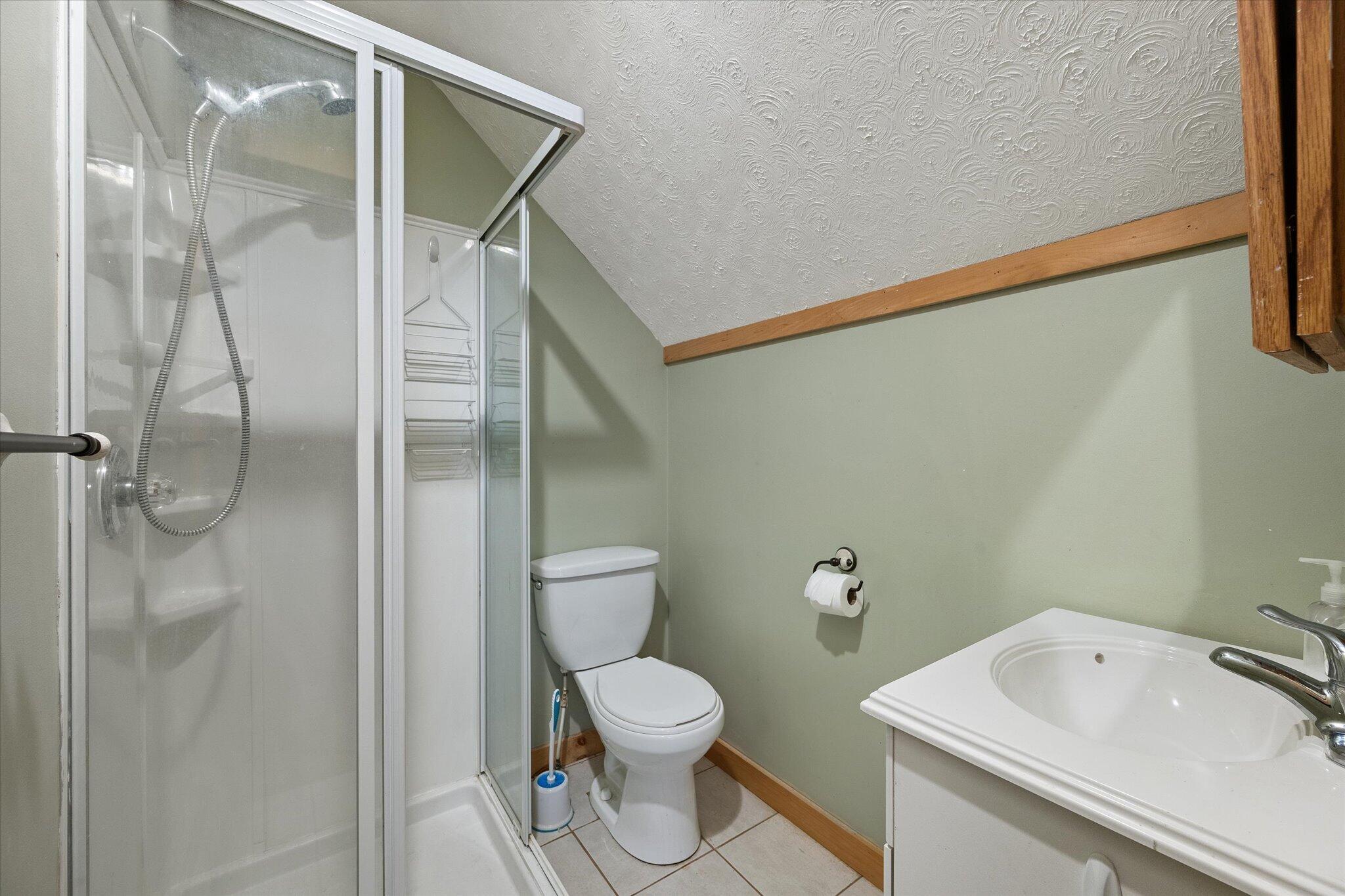 566 Back Winterport Road Winterport, ME 04496 - Photo 29 of 53 32-Bathroom 2