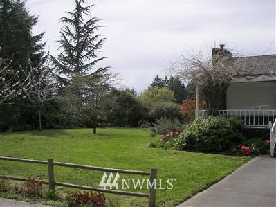 6341 Bayview Road Clinton, WA 98236 - Photo 1 of 1 Gallery Image 1