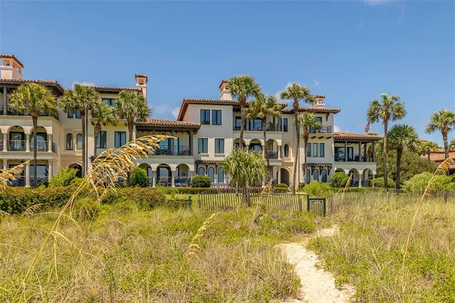 $11,000,000 | 200 Beach Club Lane, Unit 424, Sea Island, GA 31561