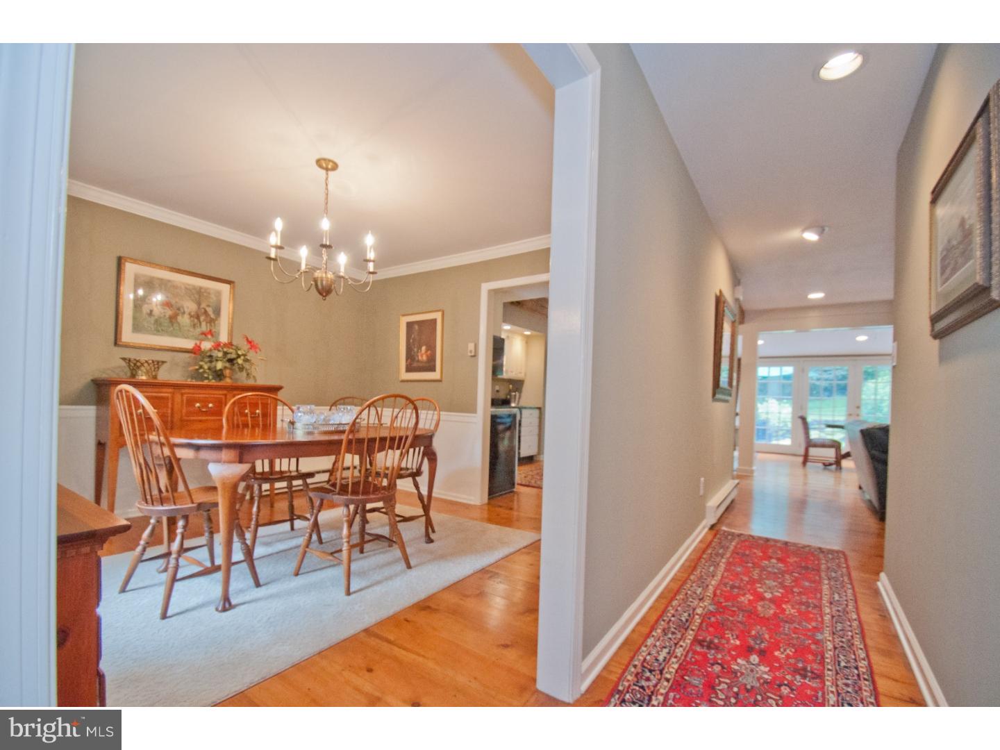 20 Indian Run Road Glenmoore, PA 19343 - Photo 10 of 25 Dining Room