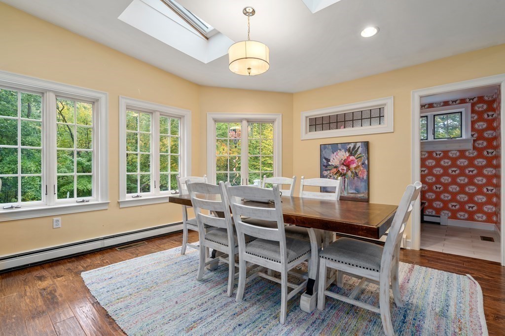 138 Summer Street Weston, MA 02493 - Photo 13 of 34