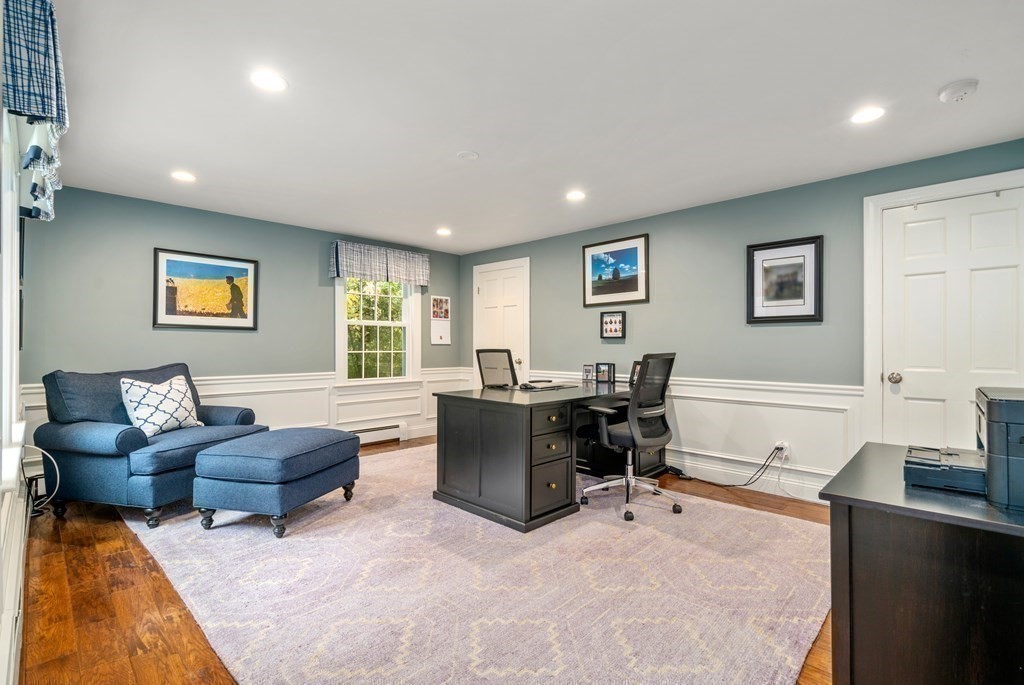 138 Summer Street Weston, MA 02493 - Photo 17 of 34