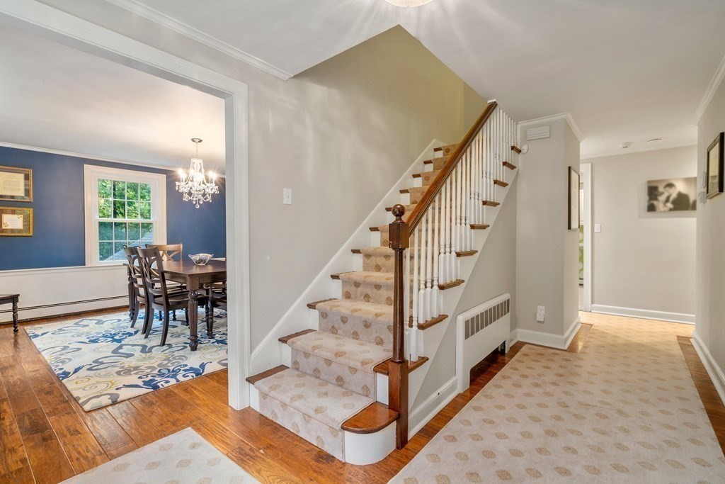 138 Summer Street Weston, MA 02493 - Photo 4 of 34