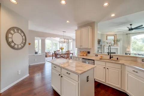 $915,000 | 8302 Sunburst Parkway, Round Rock, TX 78681