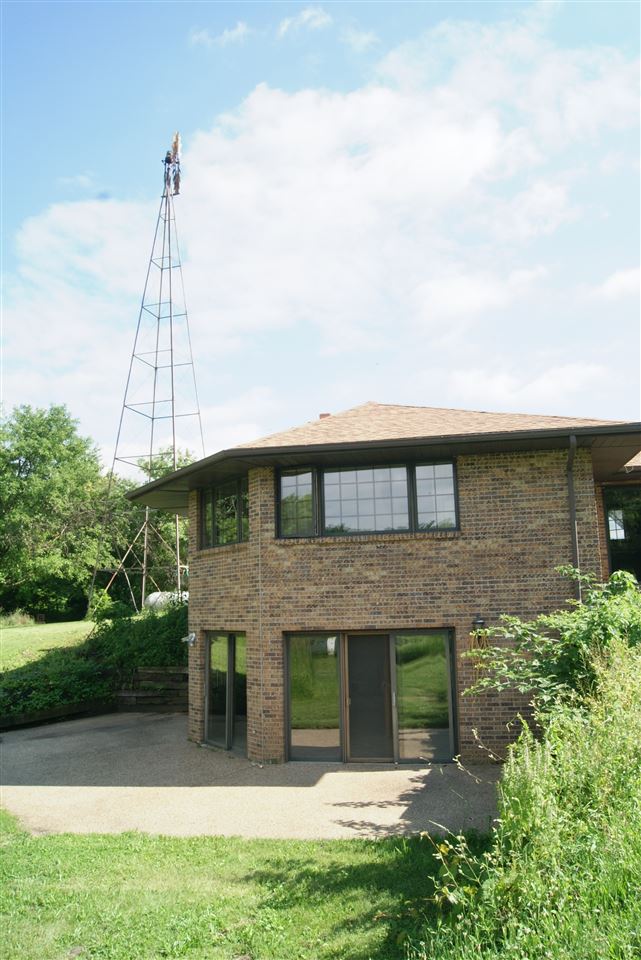 8404 West Oliver Road Rockton, IL 61072 - Photo 4 of 25 Gallery Image 4
