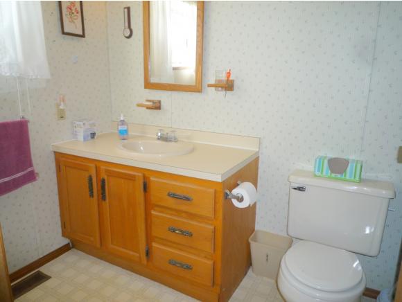 6 Cumberland Road Wolfeboro, NH 03894 - Photo 17 of 21 Gallery Image 17