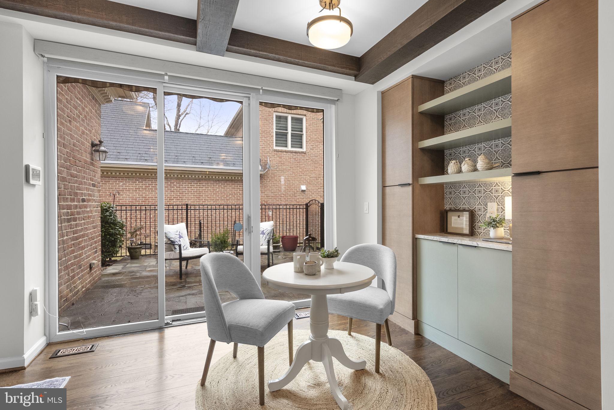 1100 South River Landing Road Edgewater, MD 21037 - Photo 7 of 51 Breakfast nook with built ins