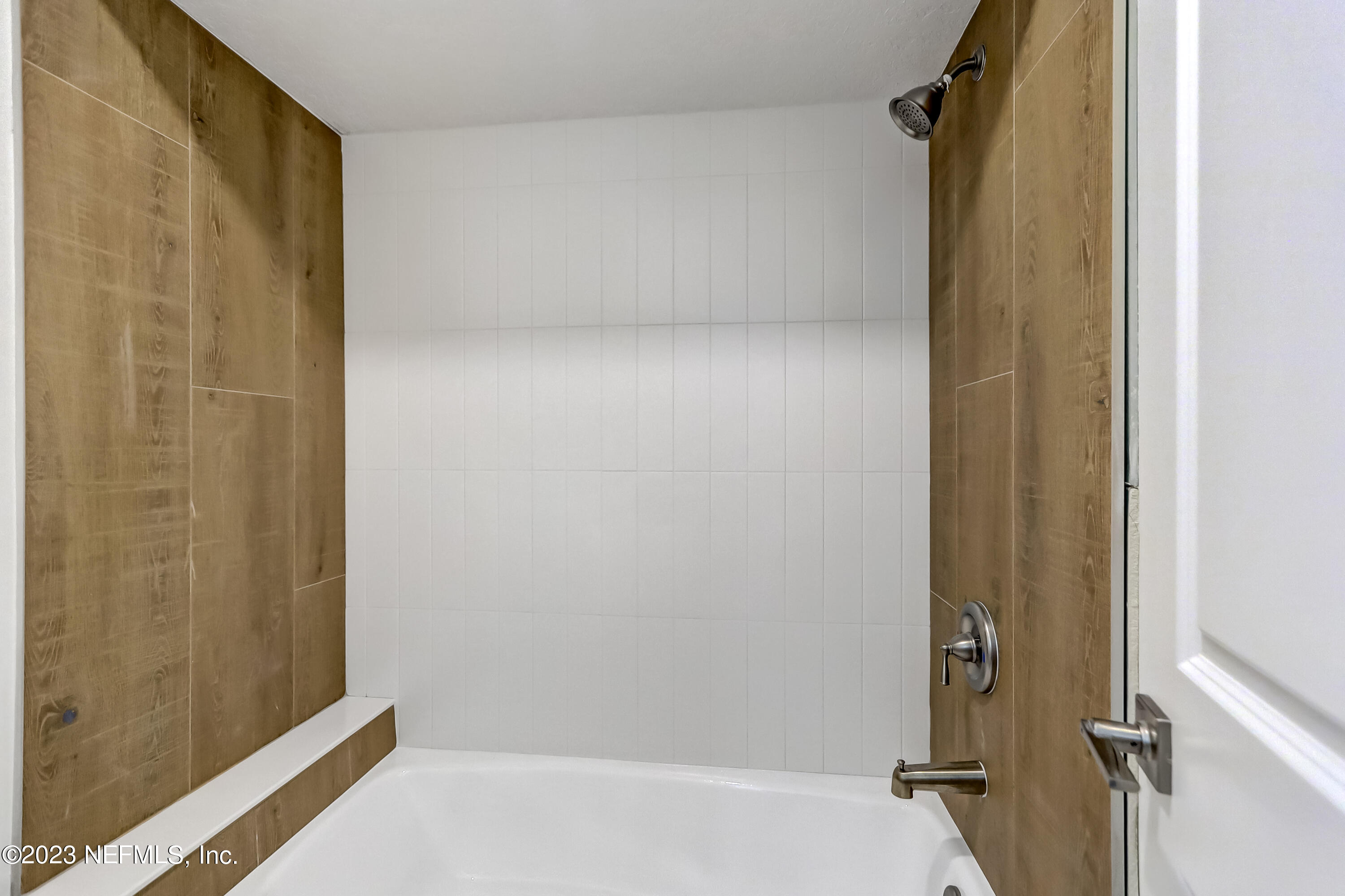 41 Turtleback Trail Ponte Vedra Beach, FL 32082 - Photo 31 of 41 a bathroom with a shower and a tub