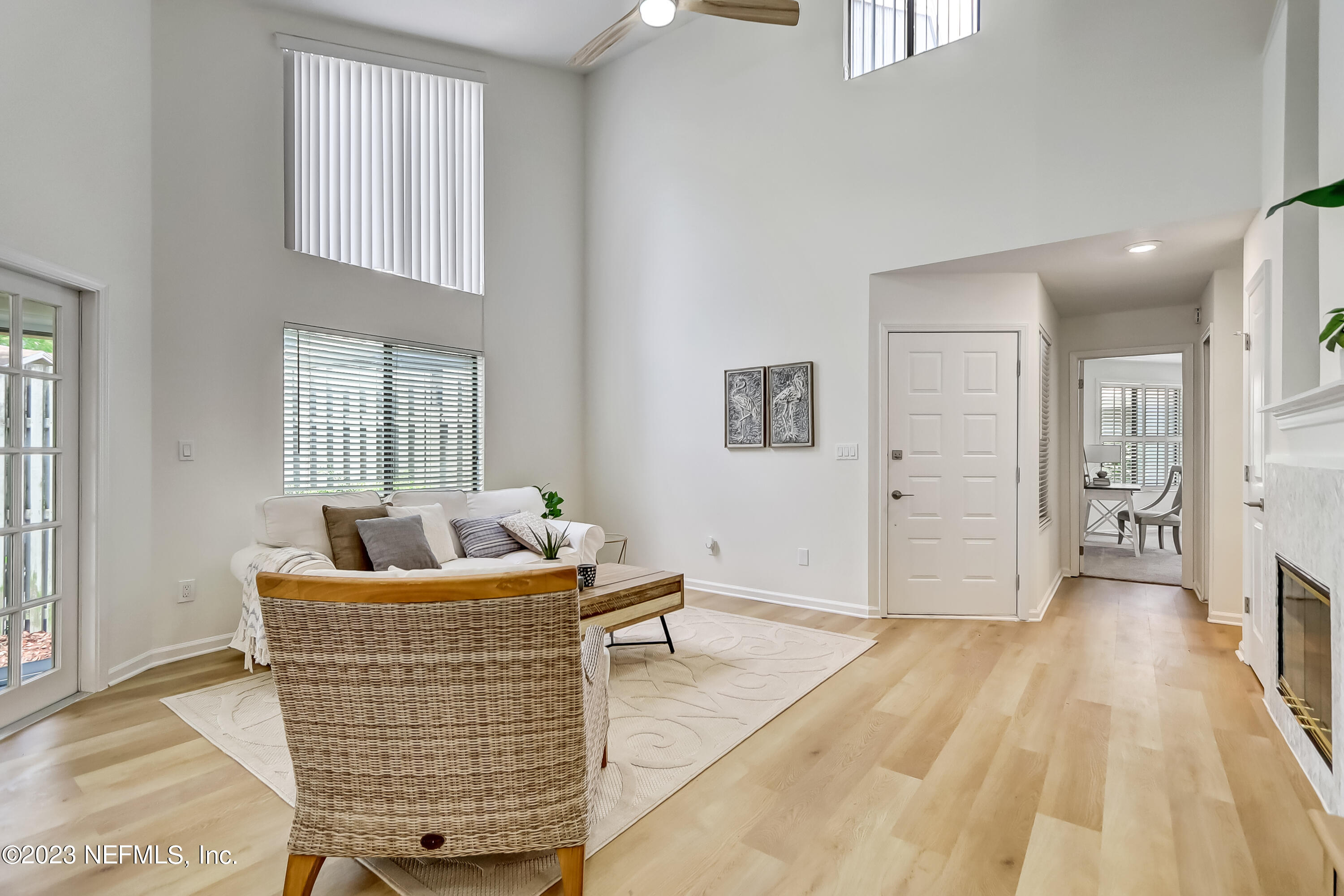 41 Turtleback Trail Ponte Vedra Beach, FL 32082 - Photo 4 of 41 a living room with furniture
