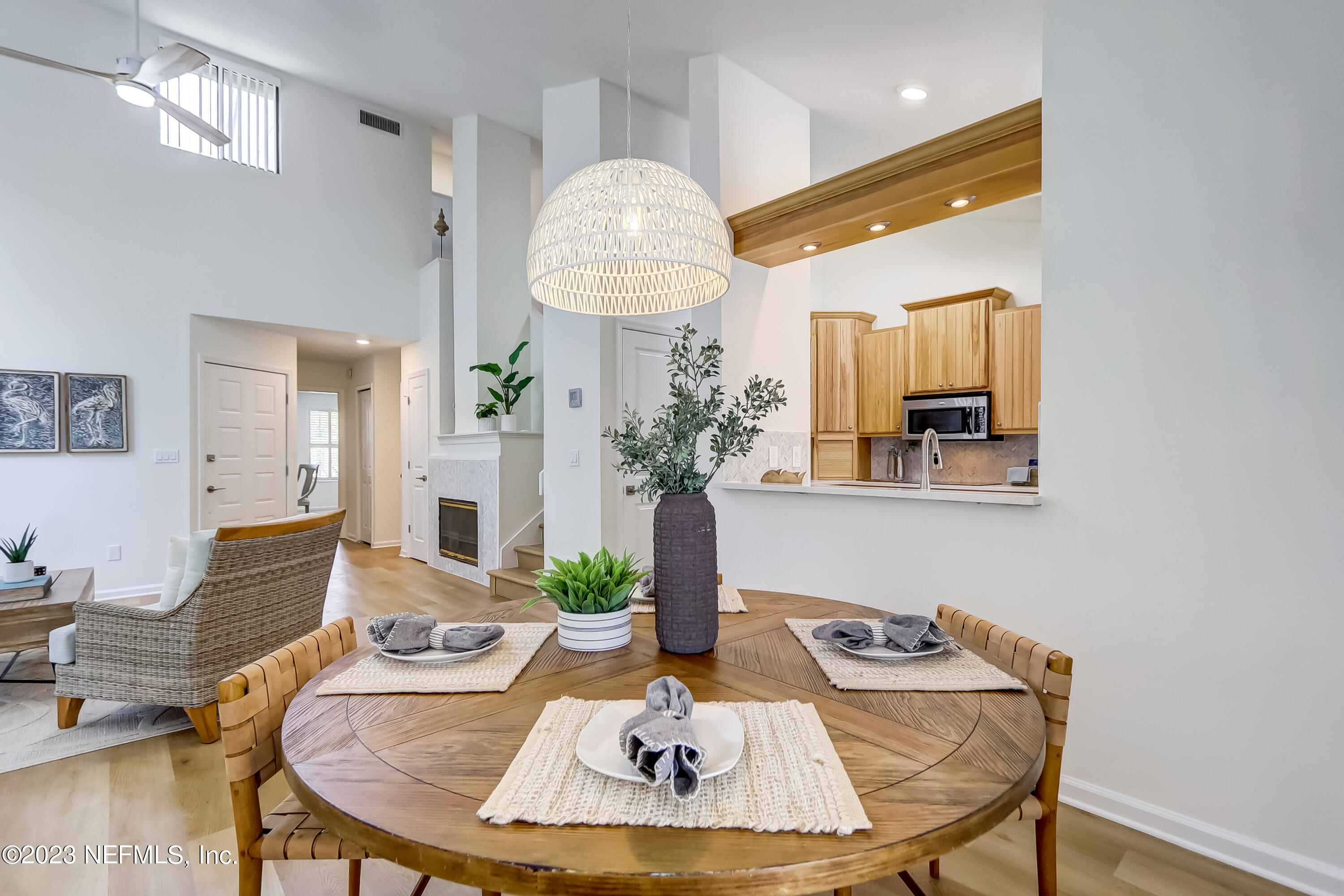 41 Turtleback Trail Ponte Vedra Beach, FL 32082 - Photo 7 of 41 a living room with furniture and a table