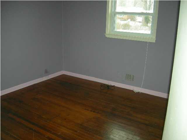 8807 Blue Lick Road Louisville, KY 40219 - Photo 5 of 13 Additional Photo
