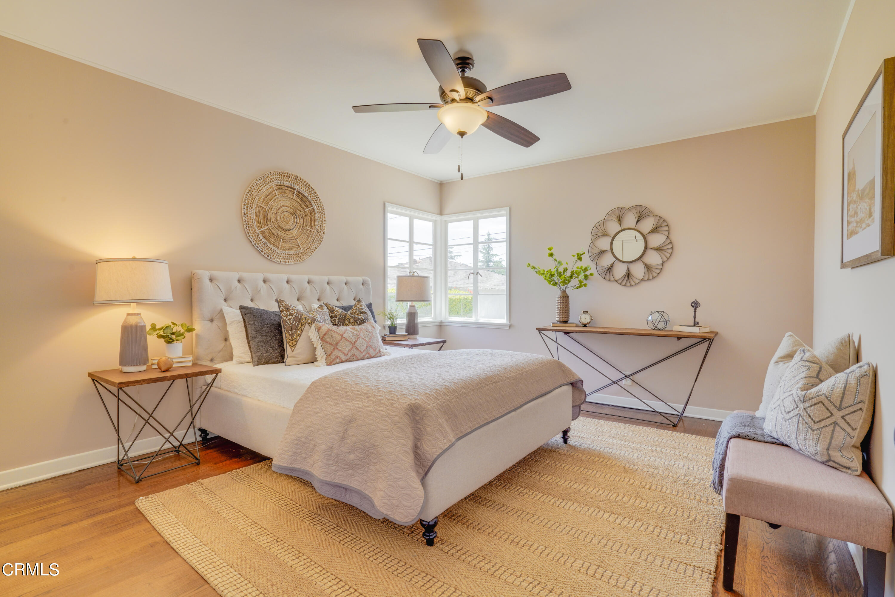 2540 Lambert Drive Pasadena, CA 91107 - Photo 19 of 30 a bedroom with a bed and a chandelier