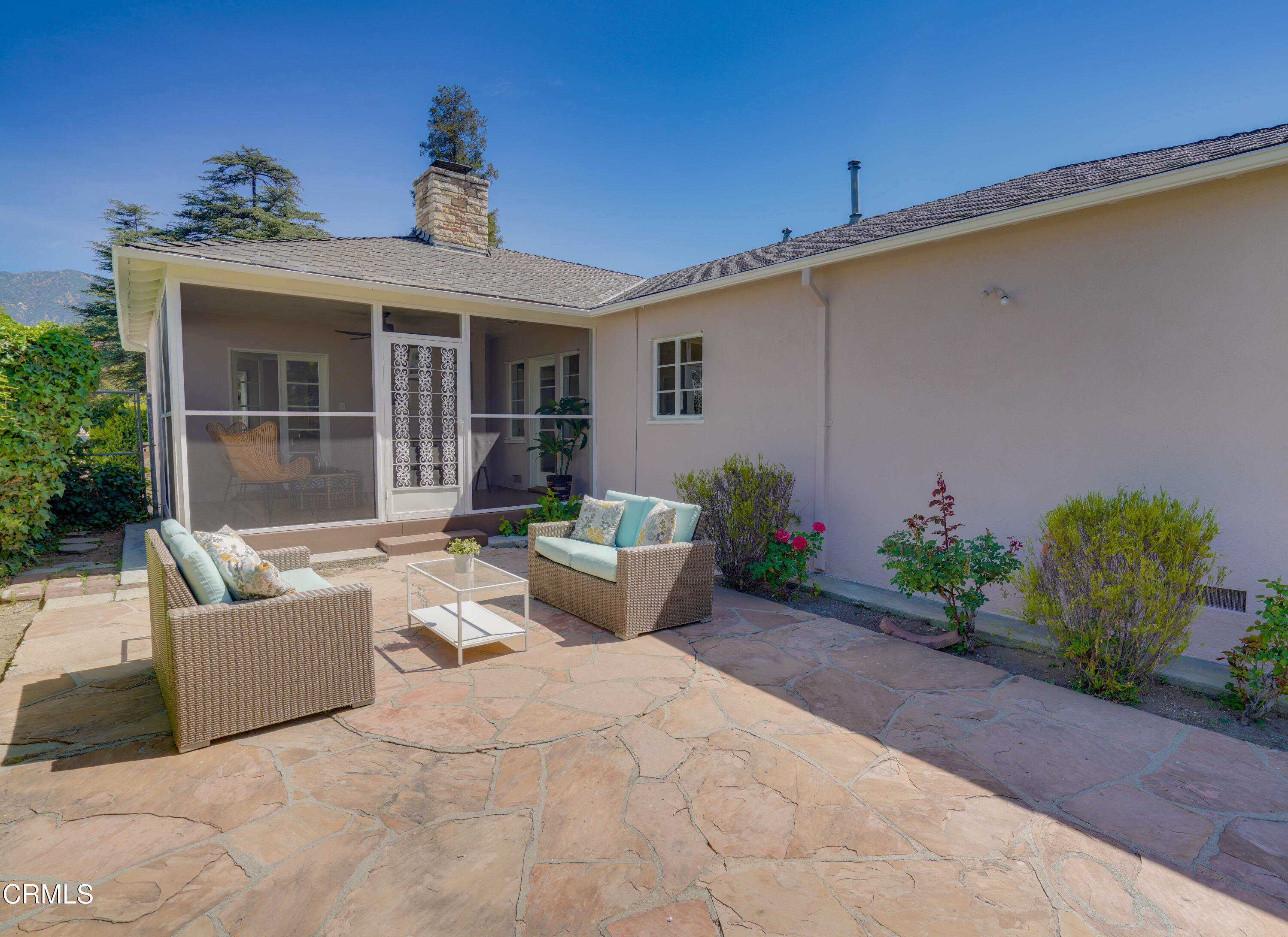 2540 Lambert Drive Pasadena, CA 91107 - Photo 25 of 30 a view of a patio with couches and potted plants