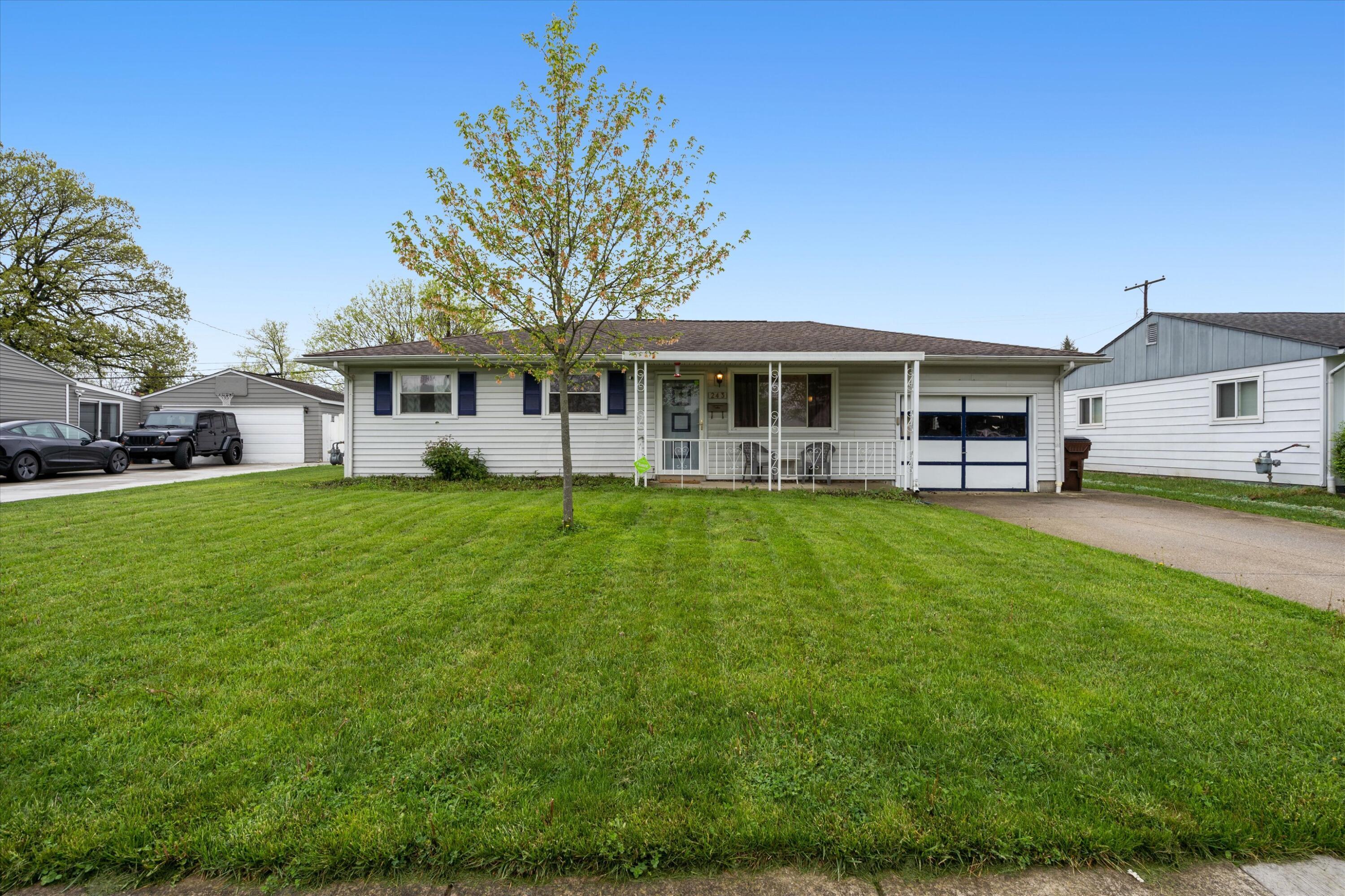243 Redmond Road Columbus, OH 43228 - Photo 1 of 22 Welcome Home!
