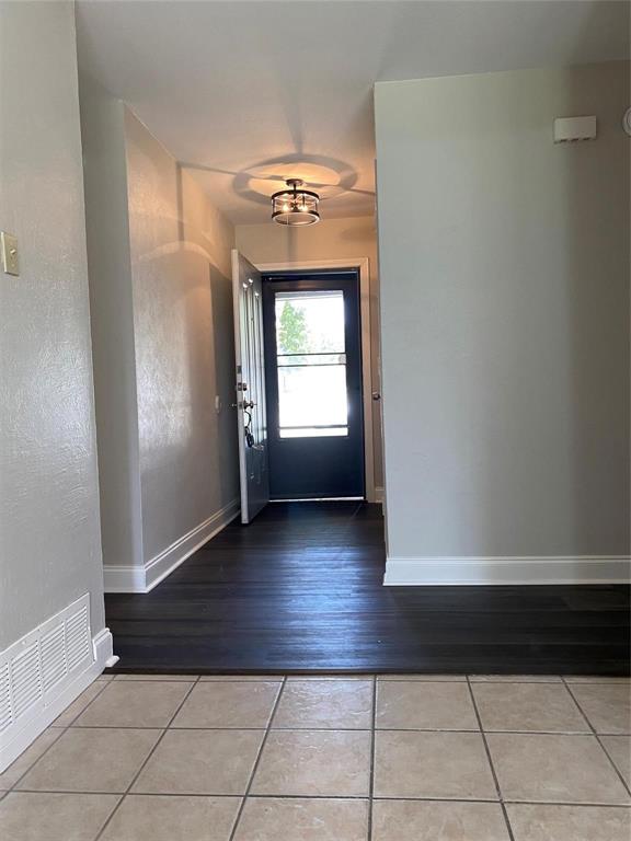 161 South Heartz Road Coppell, TX 75019 - Photo 3 of 23