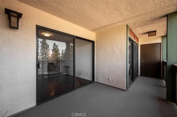 a view of elevator with hallway
