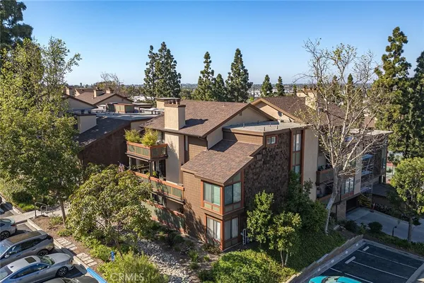 $549,000 | 2512 East Willow Street, Unit 104, Signal Hill, CA 90755