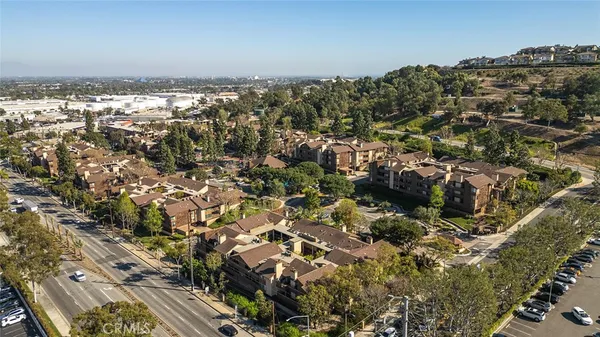 $549,000 | 2512 East Willow Street, Unit 104, Signal Hill, CA 90755