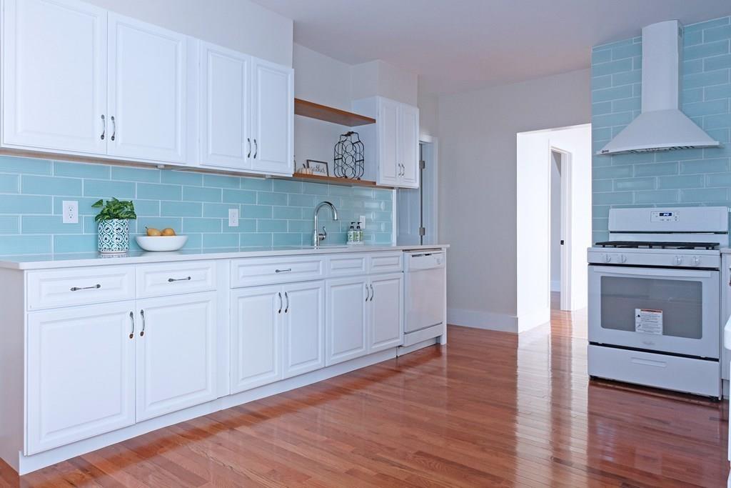 11 Whipple Street Worcester, MA 01607 - Photo 2 of 27 Gallery Image 2