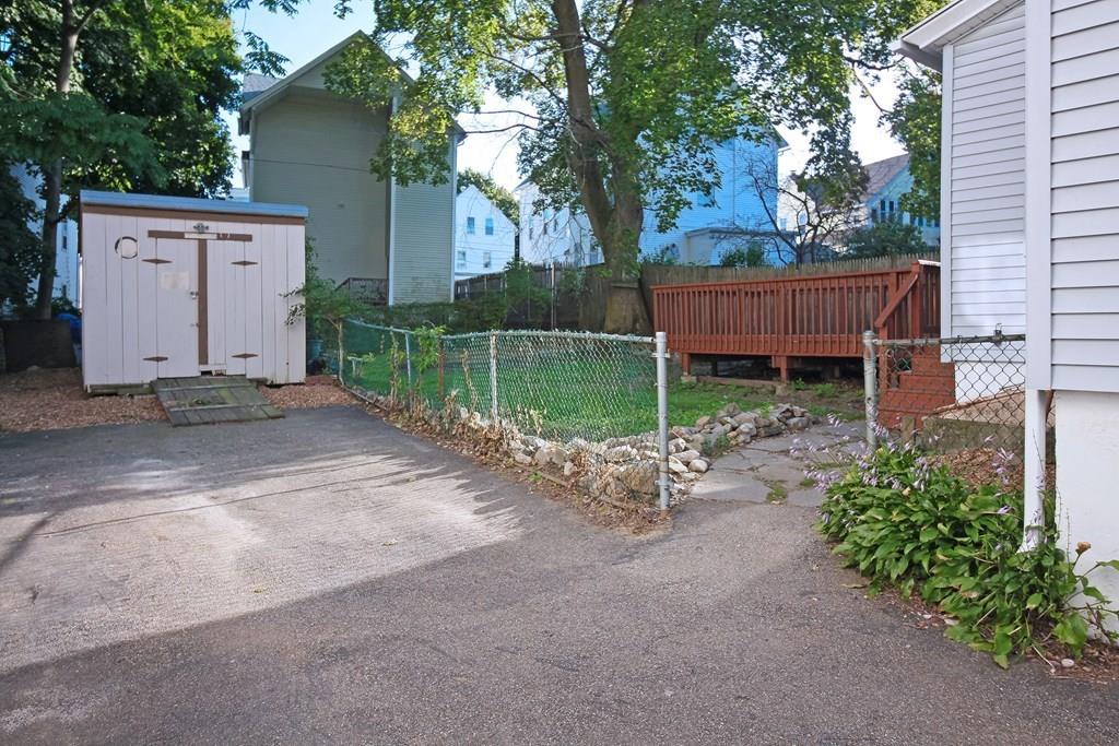 11 Whipple Street Worcester, MA 01607 - Photo 25 of 27 Gallery Image 25
