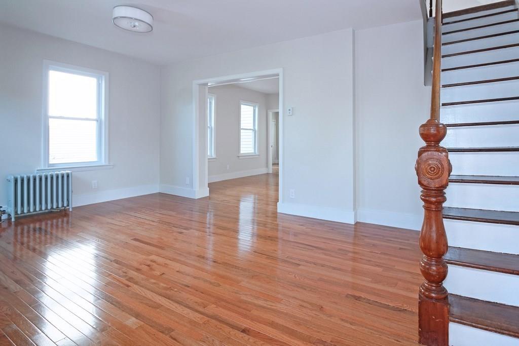 11 Whipple Street Worcester, MA 01607 - Photo 8 of 27 Gallery Image 8