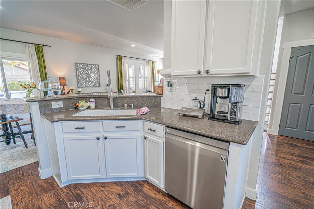 28235 Springvale Lane Castaic, CA 91384 - Photo 10 of 54